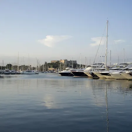 Port Prestige 2p4p Std Apartment
